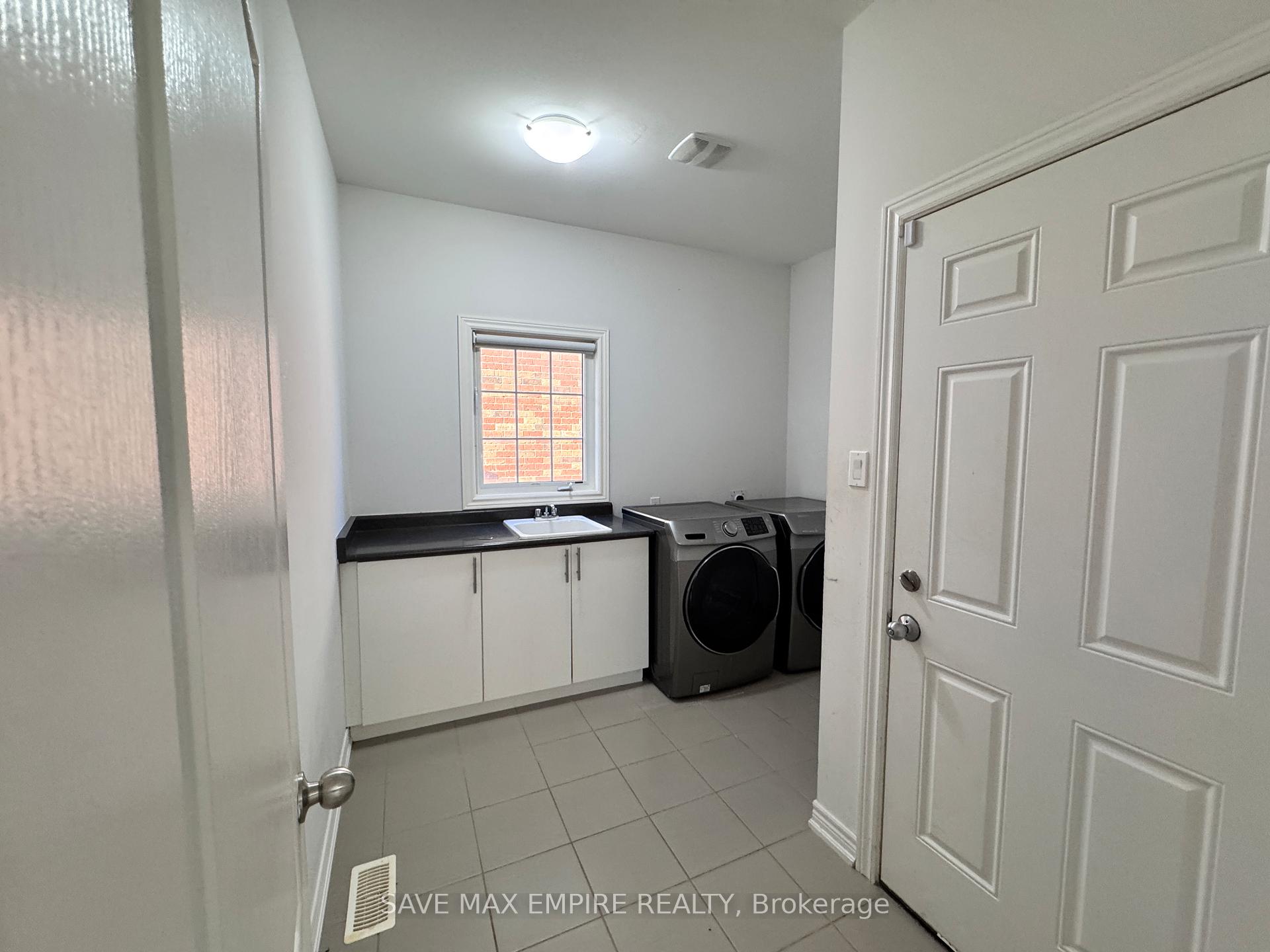 Photo 12 of 9 Sunset Way, Thorold, Rolling Meadows — HOMEH