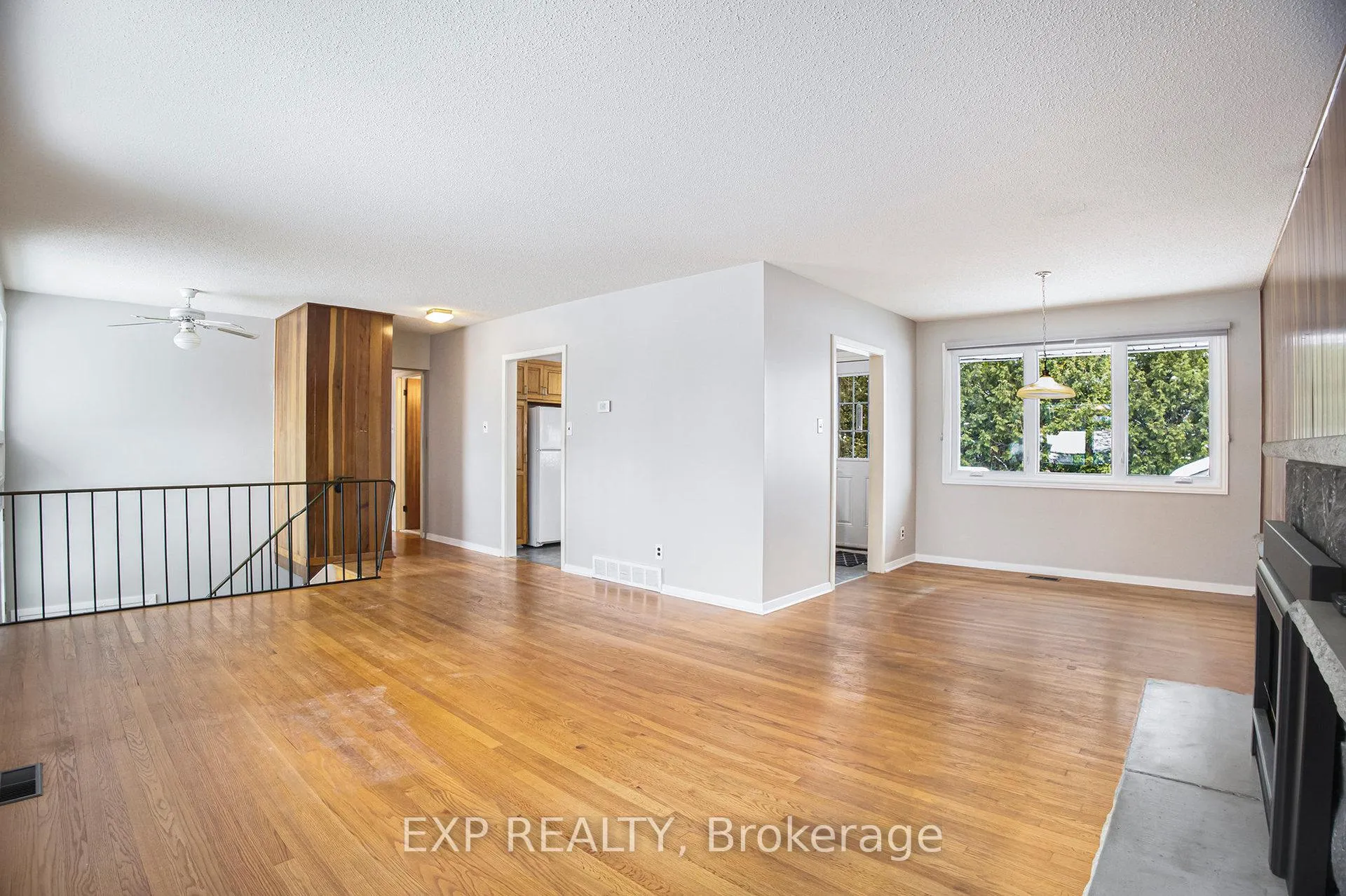 Photo 5 of 2997 Linton Road, Ottawa, Riverside Park South — HOMEH