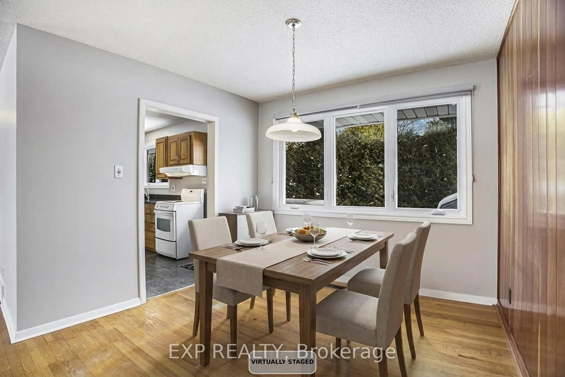 Photo 11 of 2997 Linton Road, Ottawa, Riverside Park South — HOMEH