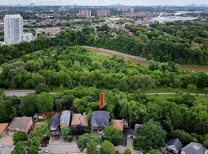 Photo 37 of Unit LOWER, 69 Tilden Crescent, Etobicoke, Humber Heights — HOMEH