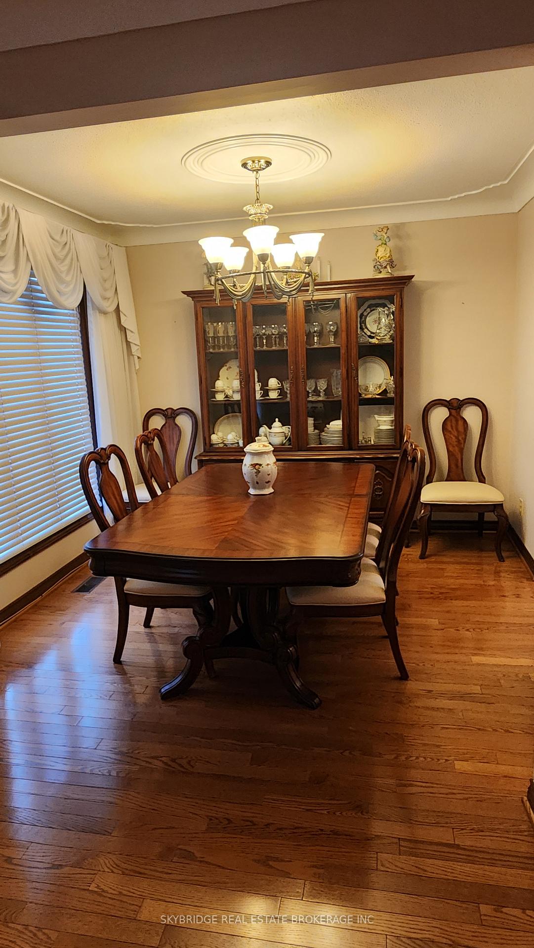 Photo 5 of 30 Forster Avenue, Thorold, Confederation Heights — HOMEH
