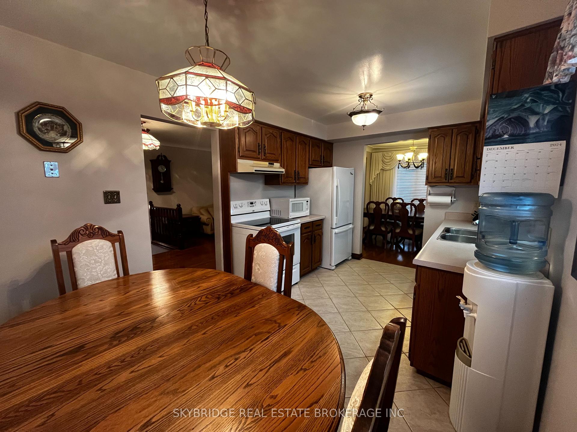 Photo 8 of 30 Forster Avenue, Thorold, Confederation Heights — HOMEH