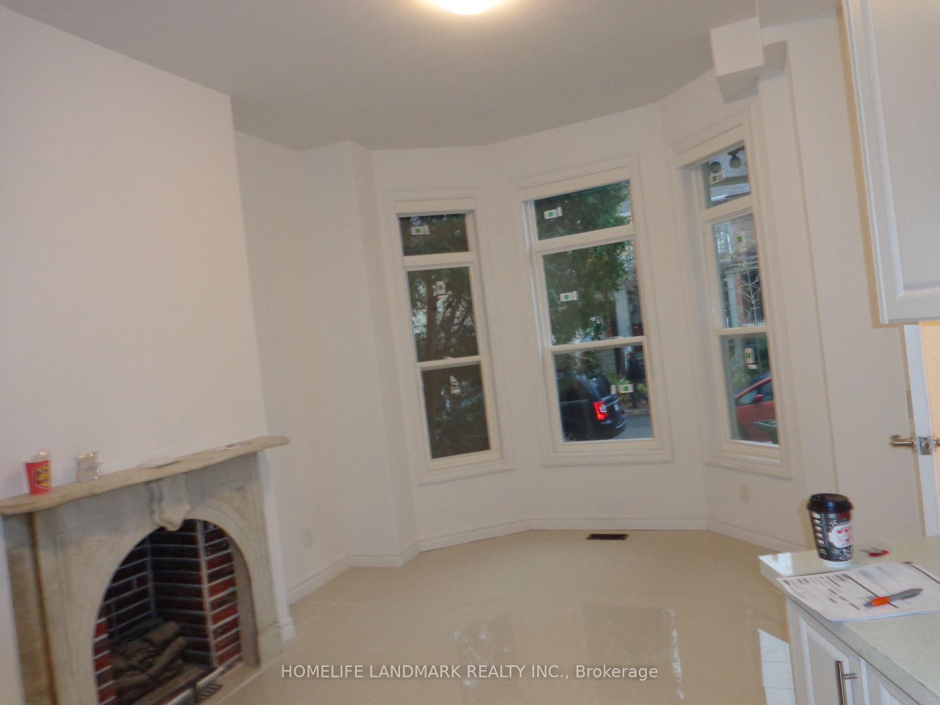 Photo 2 of Unit A, 161 Major Street, Toronto, University — HOMEH