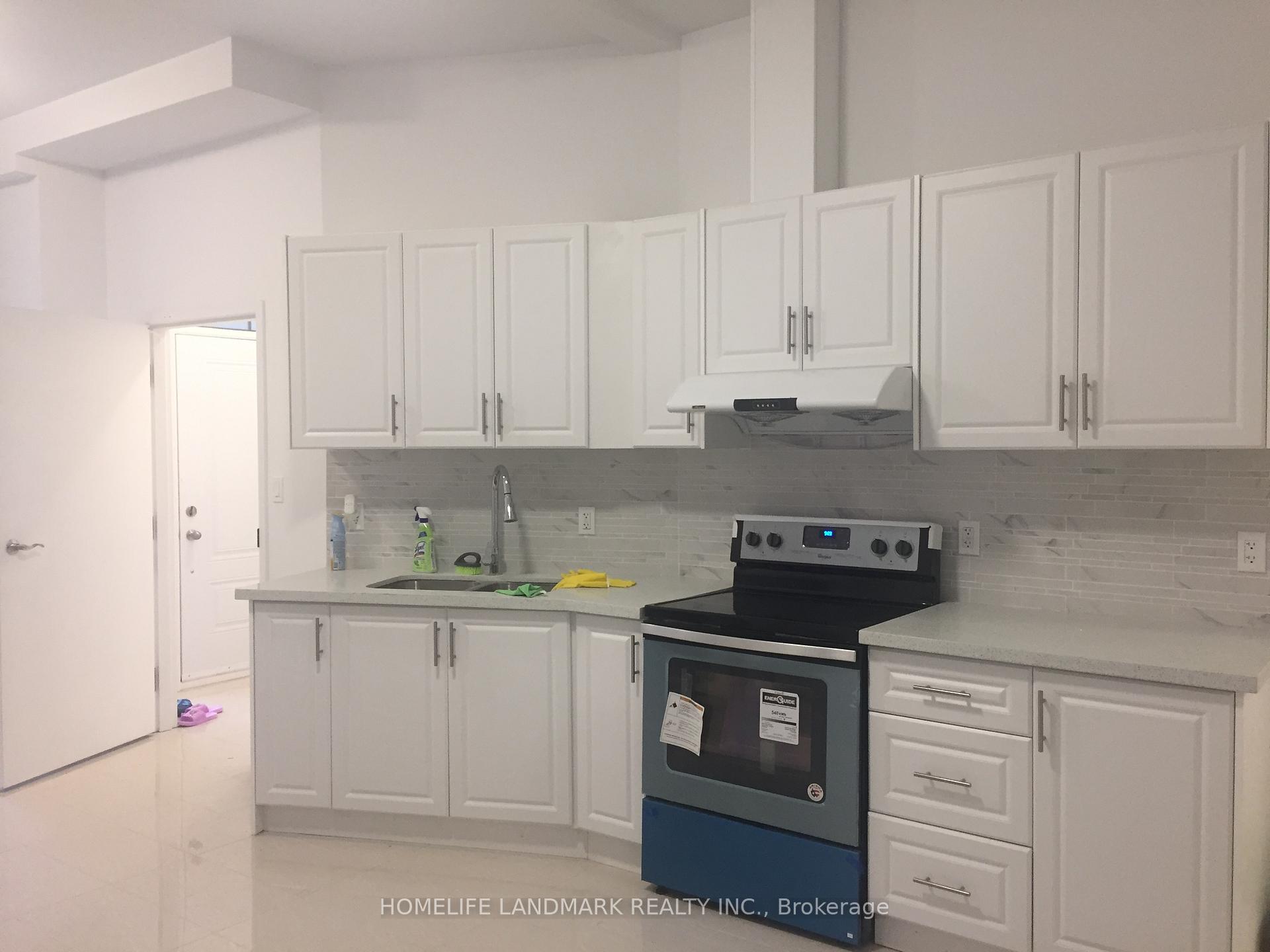 Photo 12 of Unit A, 161 Major Street, Toronto, University — HOMEH