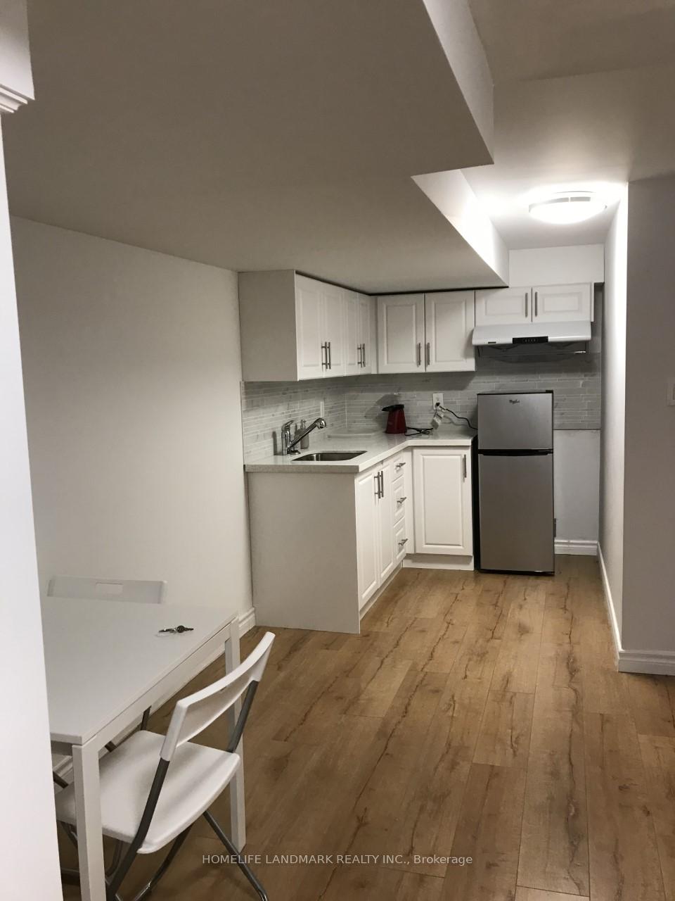 Photo 14 of Unit A, 161 Major Street, Toronto, University — HOMEH