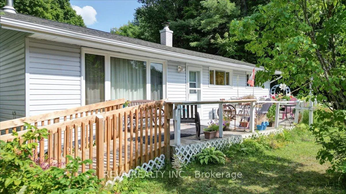Photo 5 of 22069 Highway 41, Addington Highlands — HOMEH