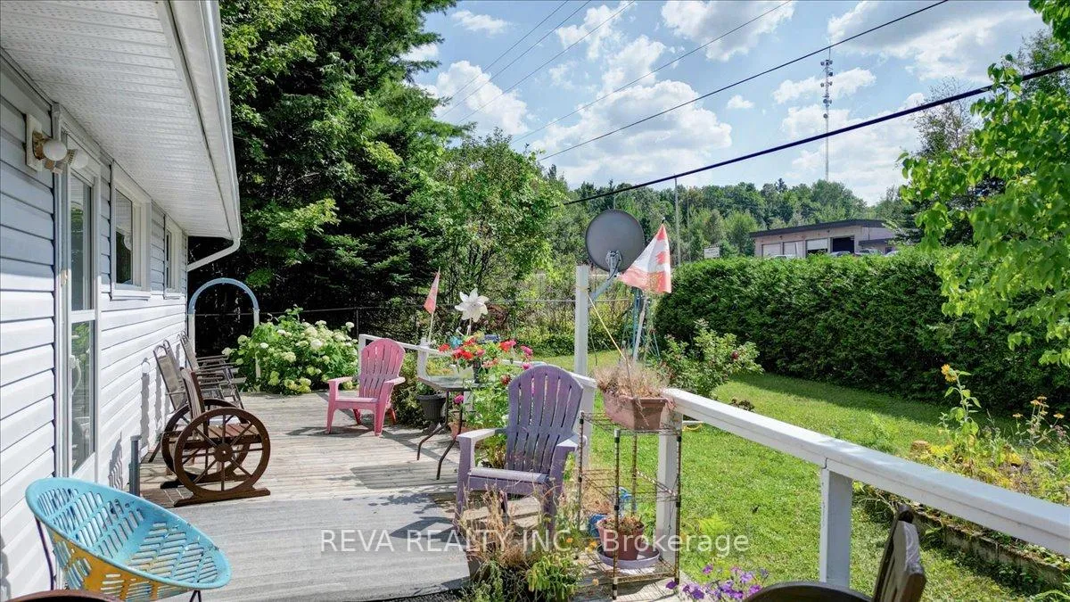 Photo 22 of 22069 Highway 41, Addington Highlands — HOMEH