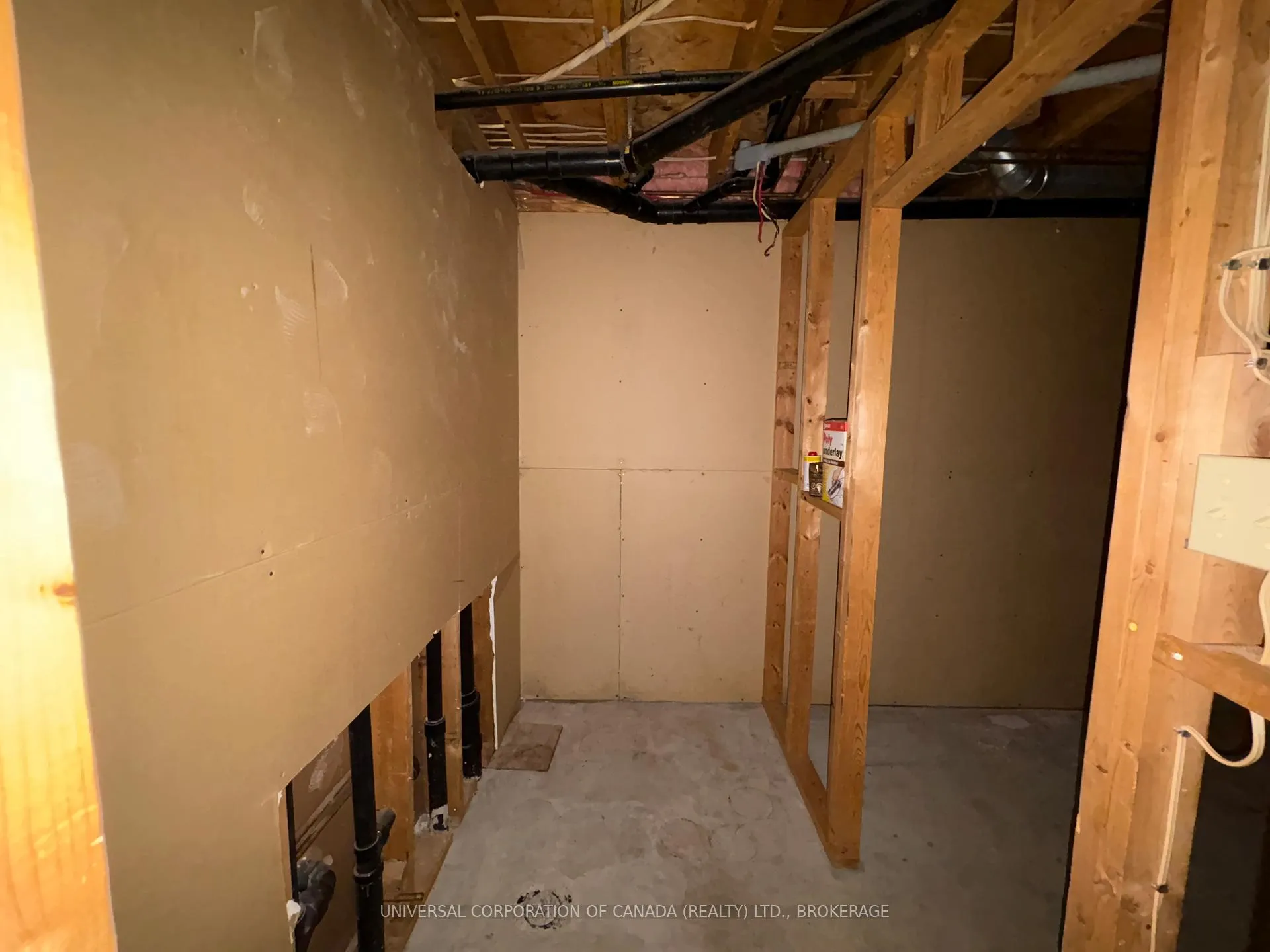Photo 224 of 15 Treadwell Street E, Aylmer — HOMEH