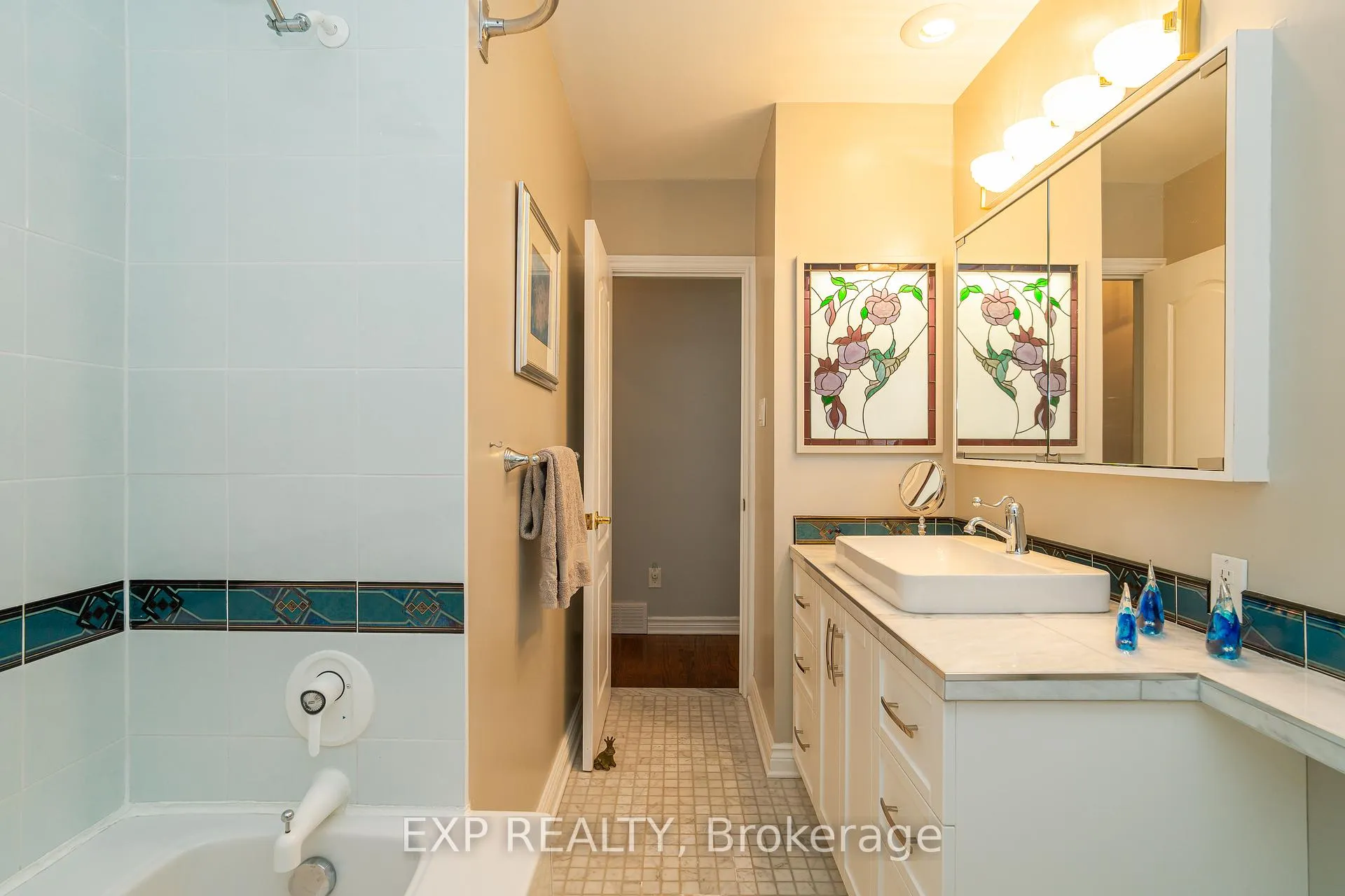 Photo 174 of 1828 Lorraine Avenue, Ottawa, Guildwood Estates - Urbandale Acres — HOMEH