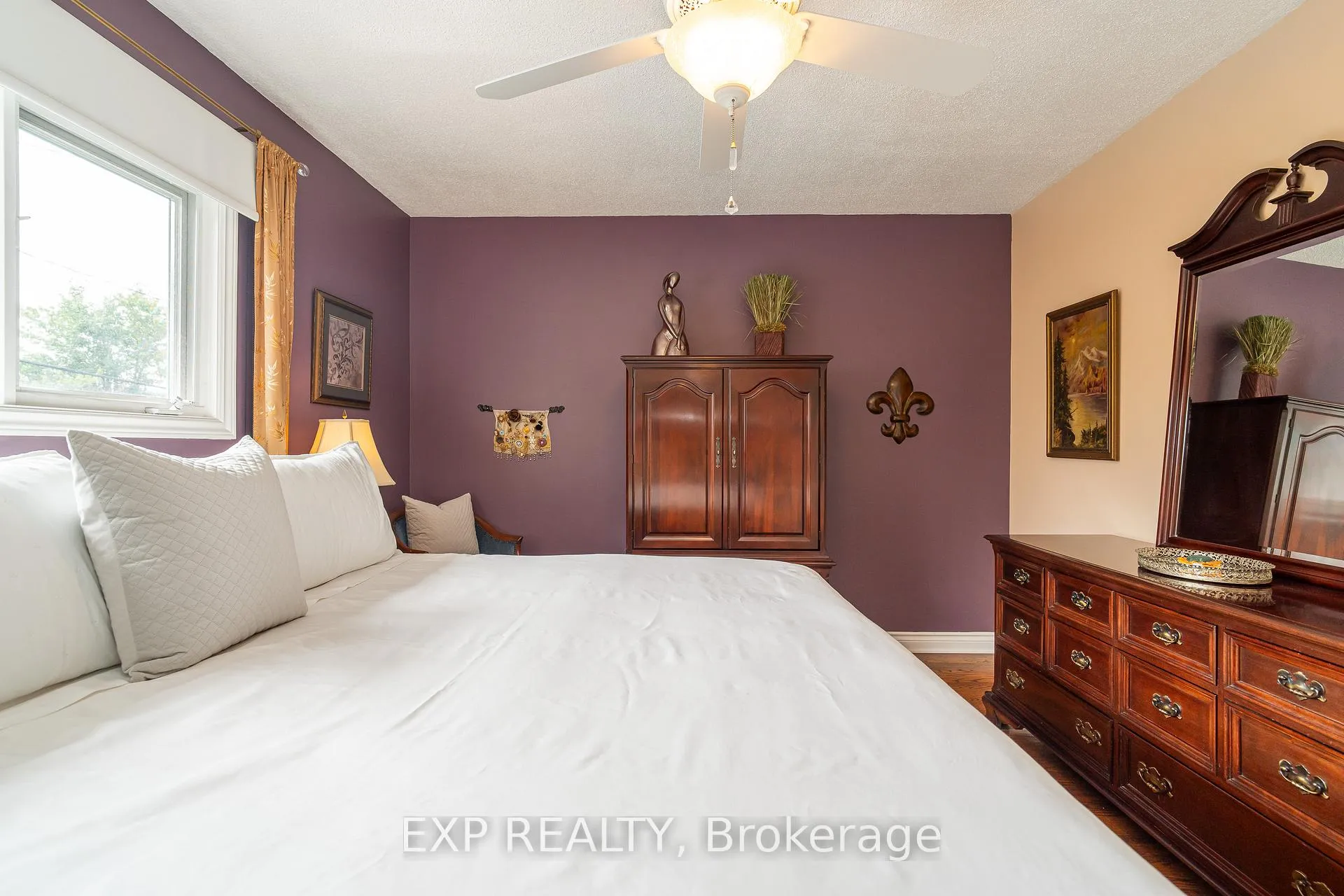 Photo 228 of 1828 Lorraine Avenue, Ottawa, Guildwood Estates - Urbandale Acres — HOMEH