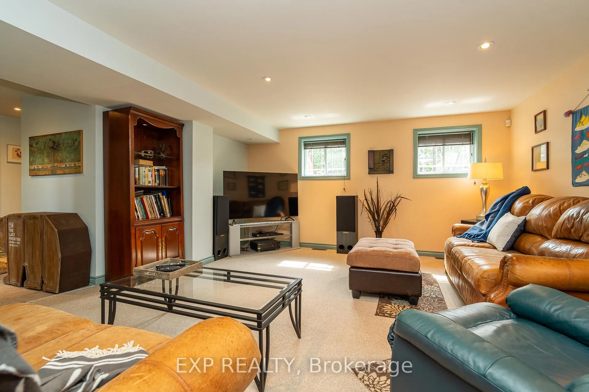 Photo 259 of 1828 Lorraine Avenue, Ottawa, Guildwood Estates - Urbandale Acres — HOMEH