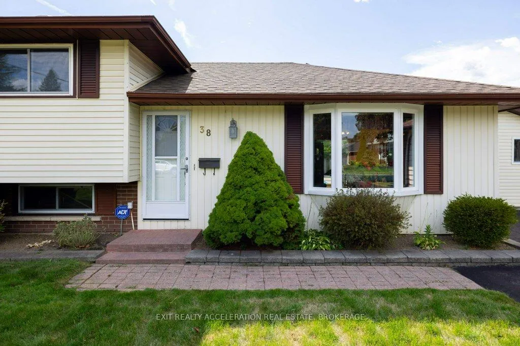 Photo 35 of 38 Thorncliffe Drive, Belleville, Belleville Ward — HOMEH