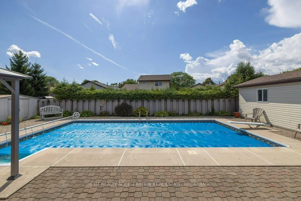 Photo 234 of 38 Thorncliffe Drive, Belleville, Belleville Ward — HOMEH