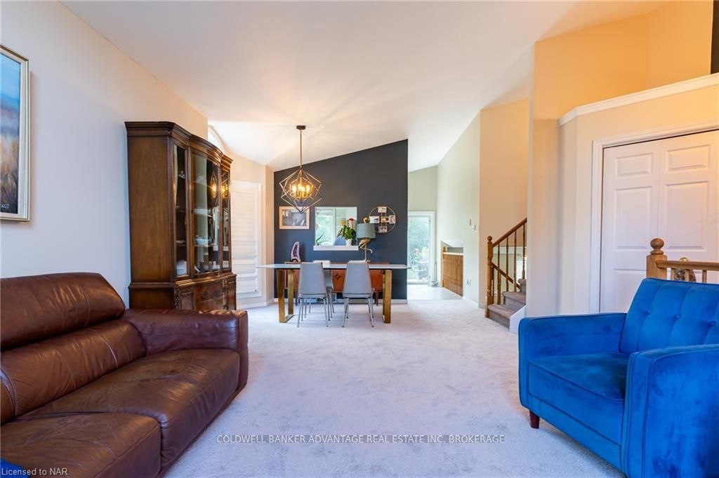 Photo 3 of 49 Biggar Road, Thorold, Port Robinson — HOMEH