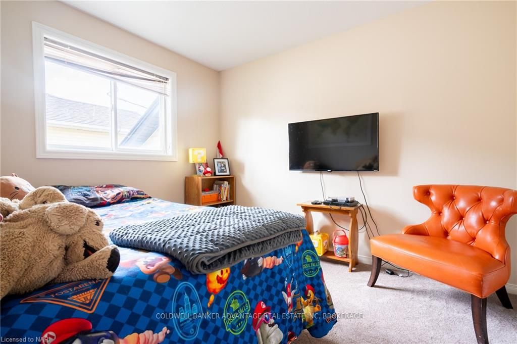 Photo 9 of 49 Biggar Road, Thorold, Port Robinson — HOMEH