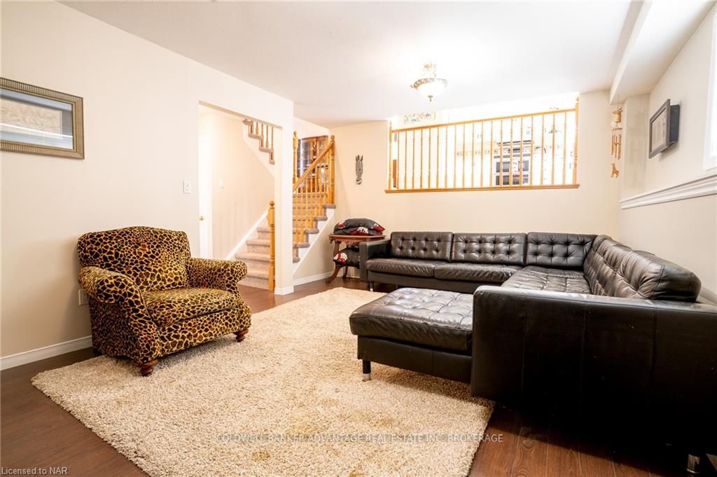Photo 13 of 49 Biggar Road, Thorold, Port Robinson — HOMEH