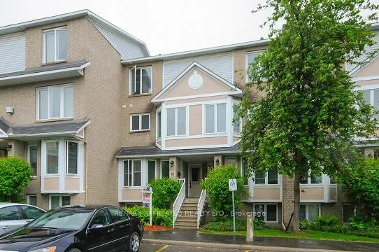 Photo 19 of 1664 Locksley Lane, Ottawa, Beaconwood — HOMEH
