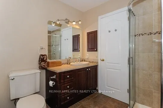 Photo 187 of 1664 Locksley Lane, Ottawa, Beaconwood — HOMEH