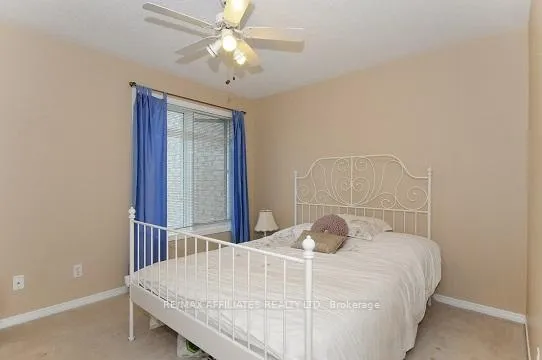 Photo 210 of 1664 Locksley Lane, Ottawa, Beaconwood — HOMEH