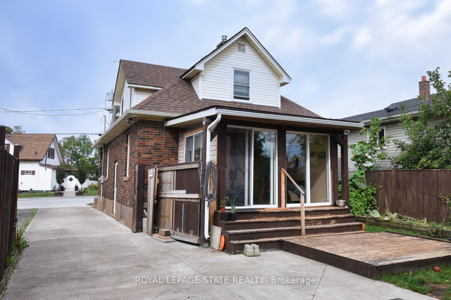 Photo 26 of 122 Clara Street, Thorold, Allanburg/Thorold South — HOMEH