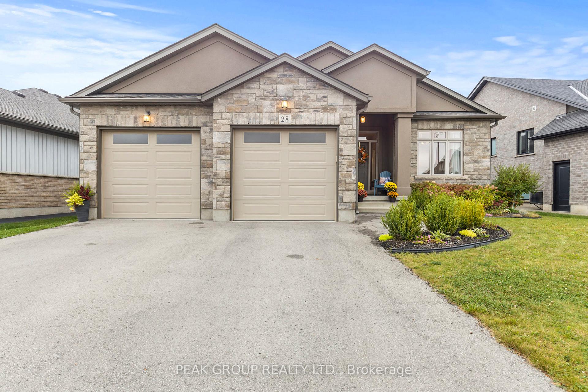 Photo 2 of 28 Venture Way, Thorold, Rolling Meadows — HOMEH
