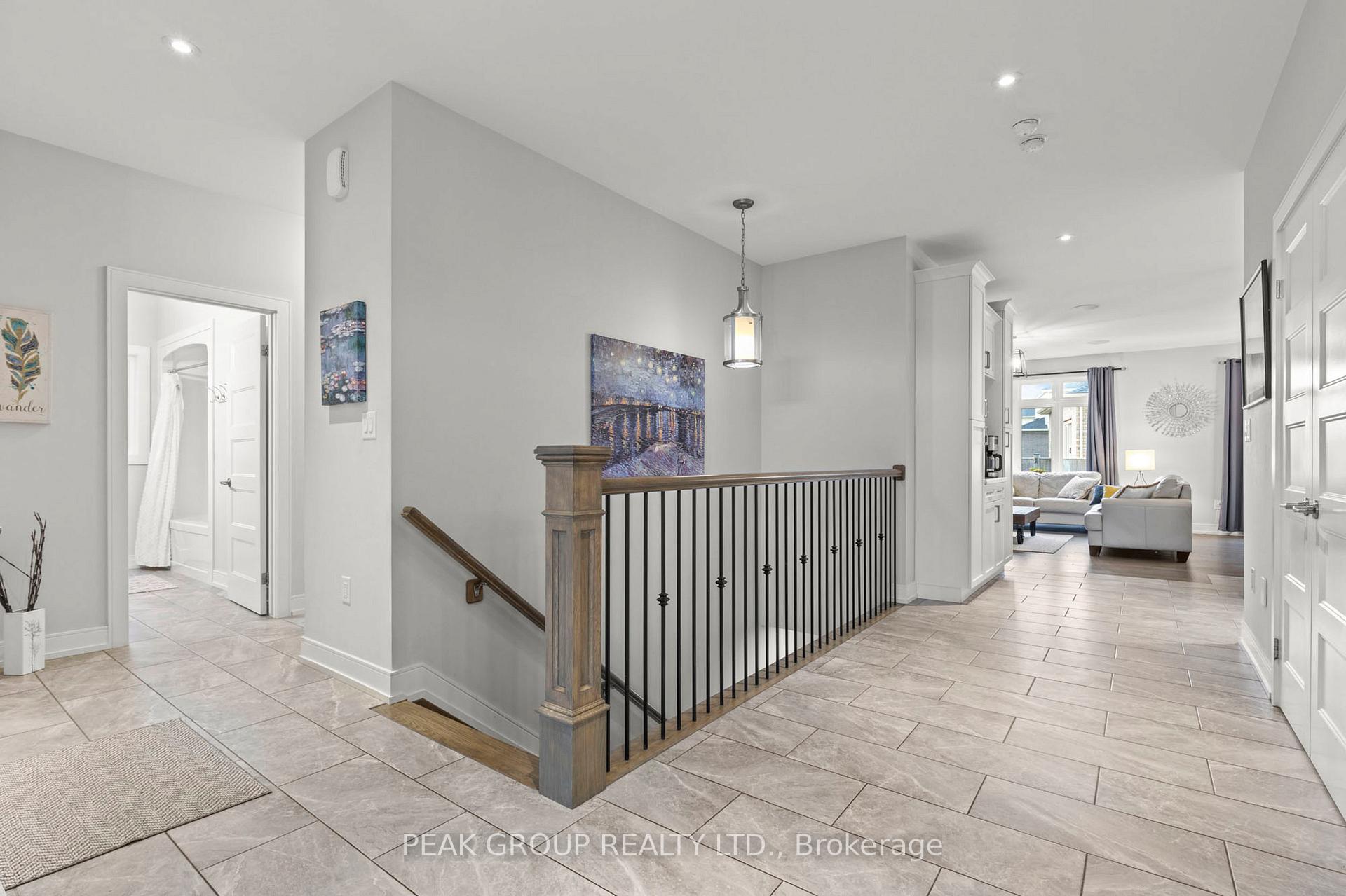 Photo 6 of 28 Venture Way, Thorold, Rolling Meadows — HOMEH