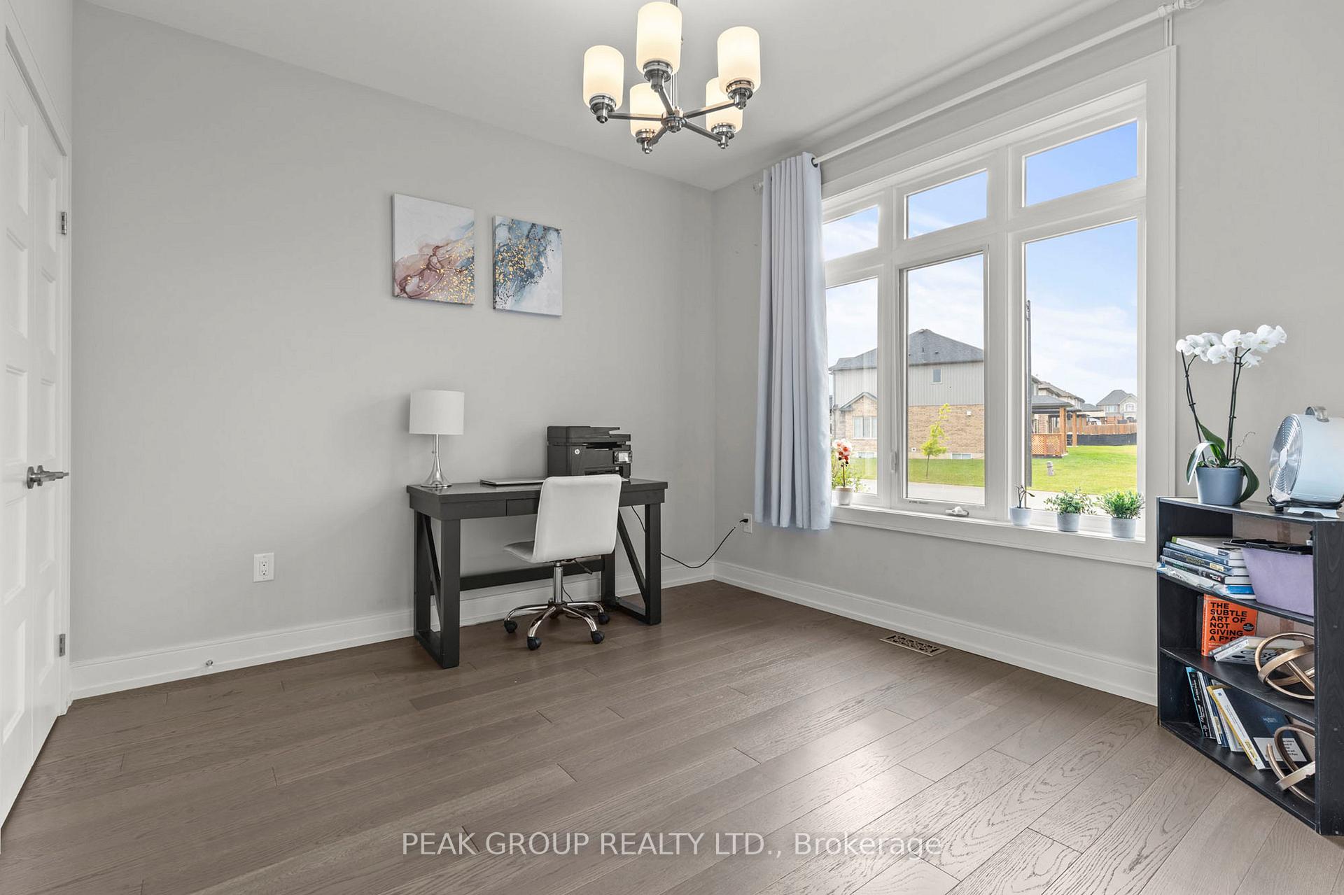 Photo 7 of 28 Venture Way, Thorold, Rolling Meadows — HOMEH