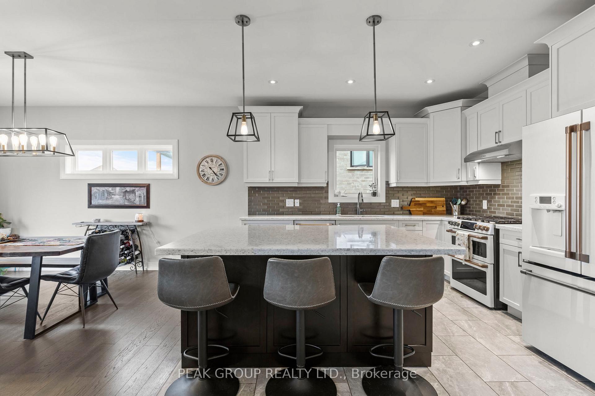 Photo 10 of 28 Venture Way, Thorold, Rolling Meadows — HOMEH