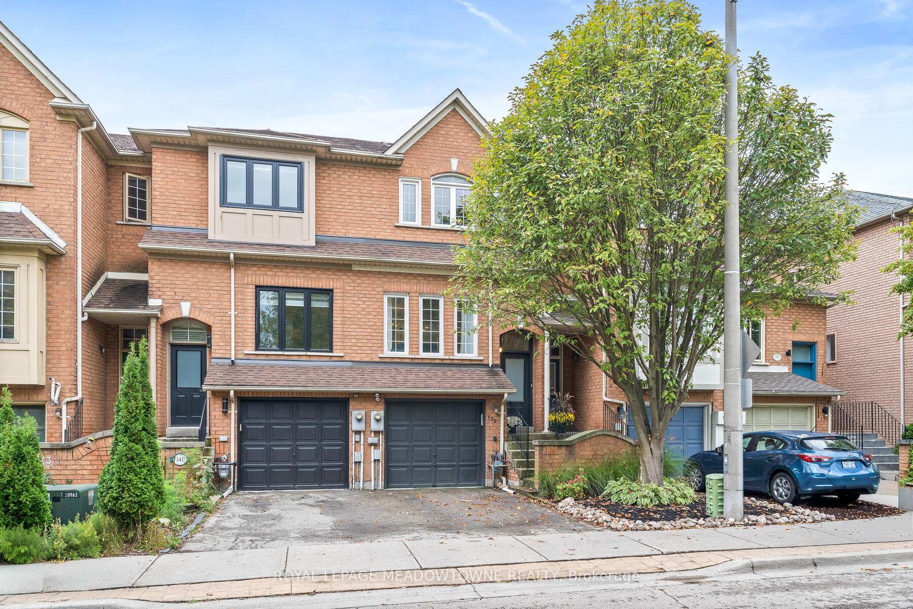 Front of 139 Harbourview Crescent