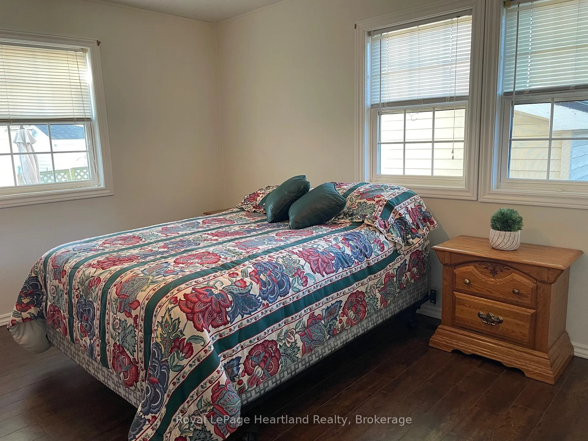 Photo 134 of 9 Algonquin Lane, Ashfield-Colborne-Wawanosh, Colborne — HOMEH
