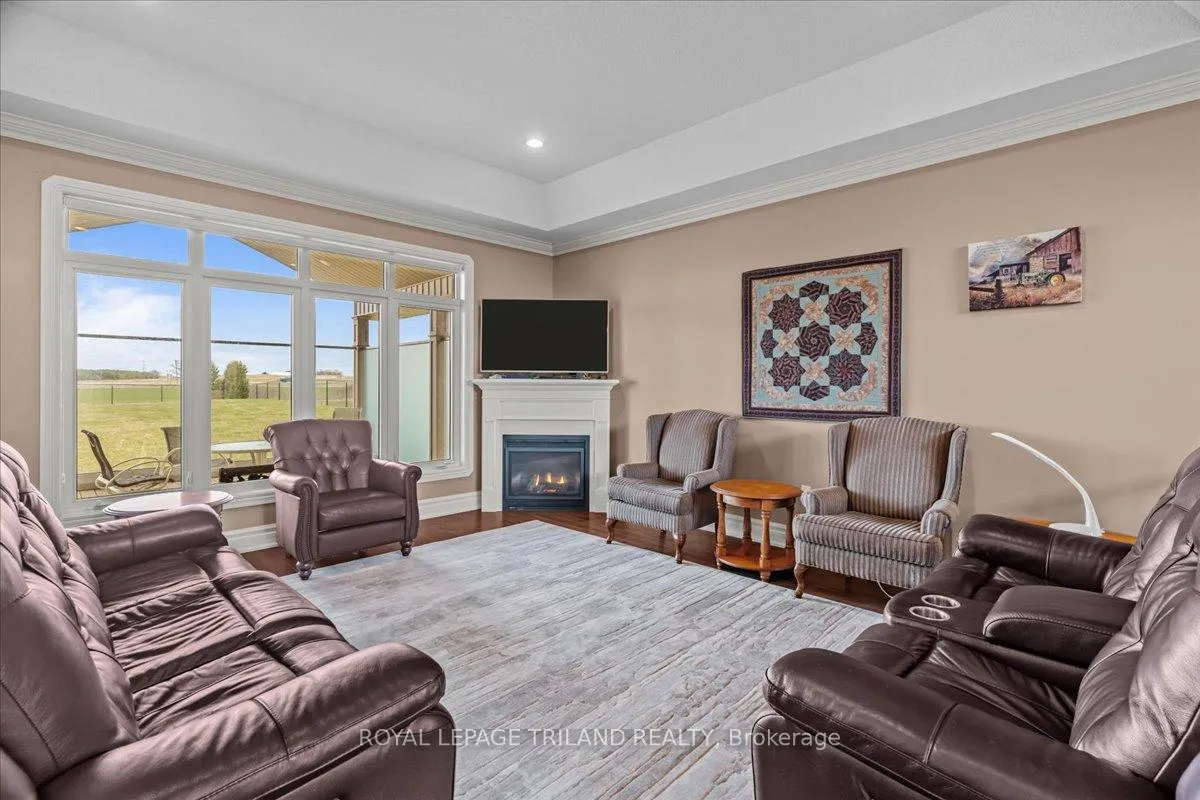 Photo 84 of 9416 Hickory Drive, Adelaide Metcalfe, Rural Adelaide Metcalfe — HOMEH