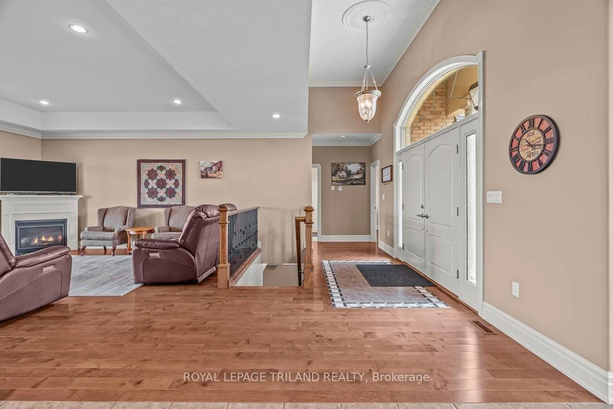 Photo 152 of 9416 Hickory Drive, Adelaide Metcalfe, Rural Adelaide Metcalfe — HOMEH