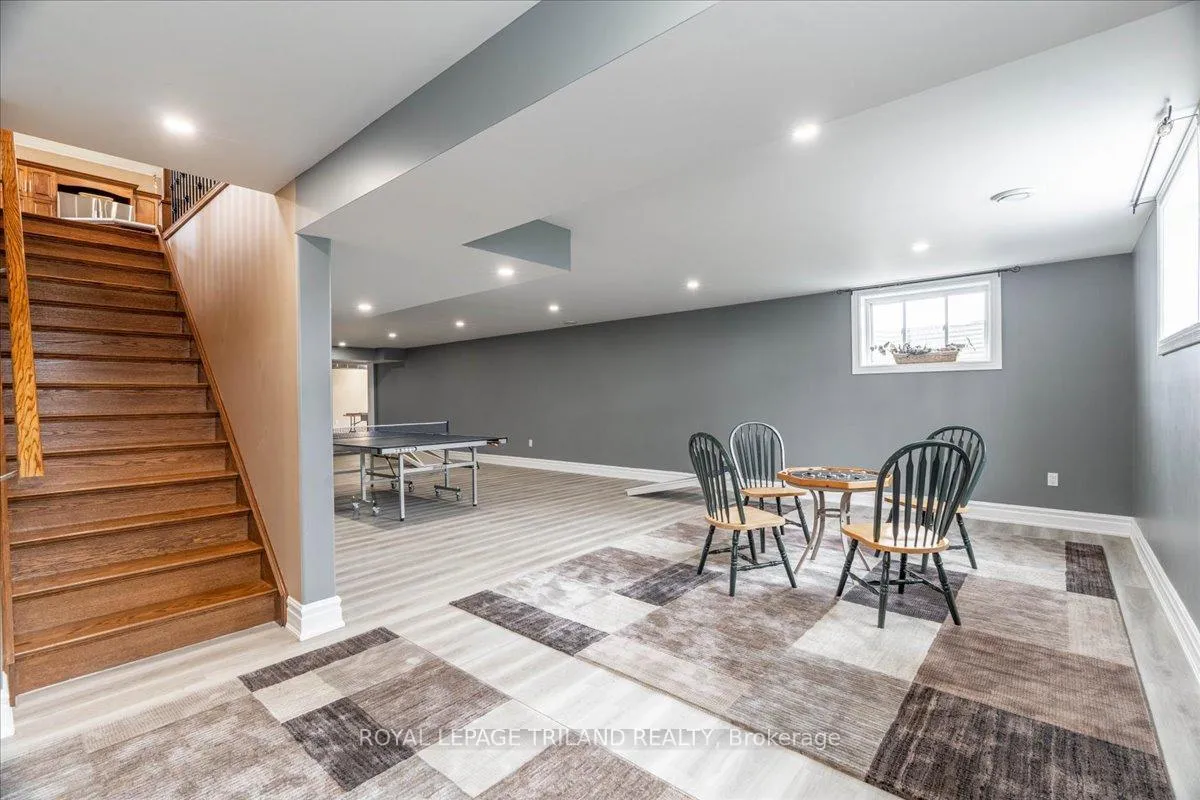 Photo 223 of 9416 Hickory Drive, Adelaide Metcalfe, Rural Adelaide Metcalfe — HOMEH
