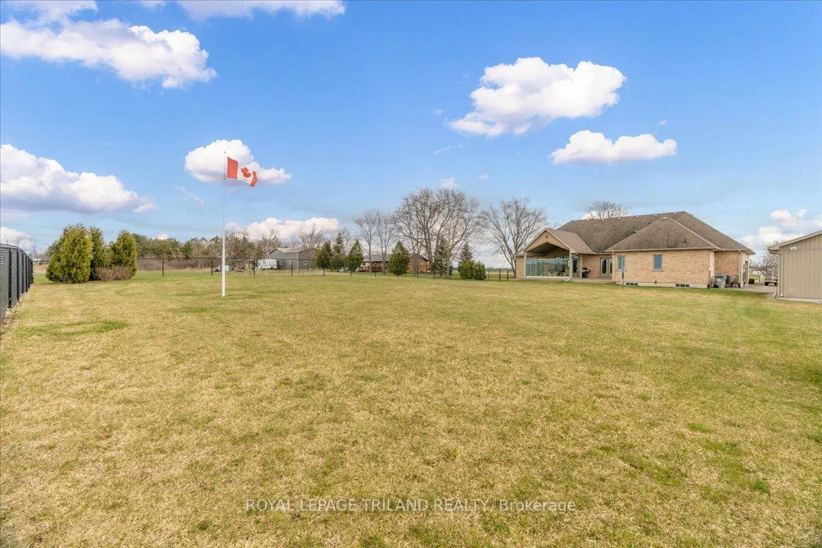 Photo 336 of 9416 Hickory Drive, Adelaide Metcalfe, Rural Adelaide Metcalfe — HOMEH