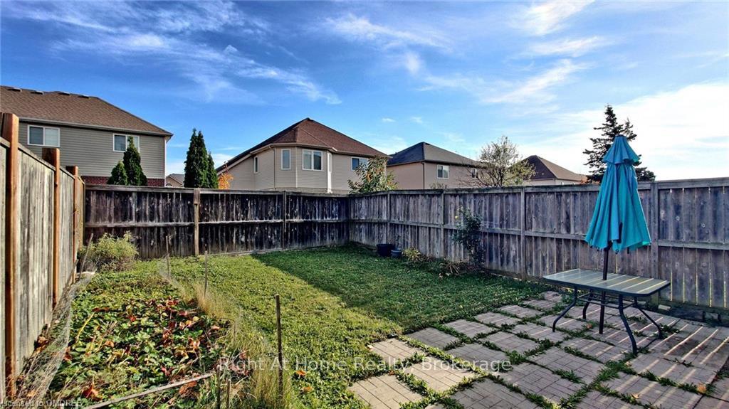 Photo 46 of 74 Raspberry Trail, Thorold, Confederation Heights — HOMEH