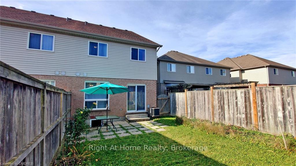 Photo 48 of 74 Raspberry Trail, Thorold, Confederation Heights — HOMEH
