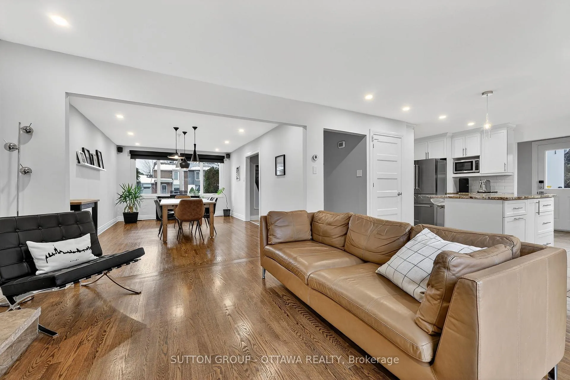 Photo 48 of 25 Southpark Drive, Ottawa, Blackburn Hamlet — HOMEH