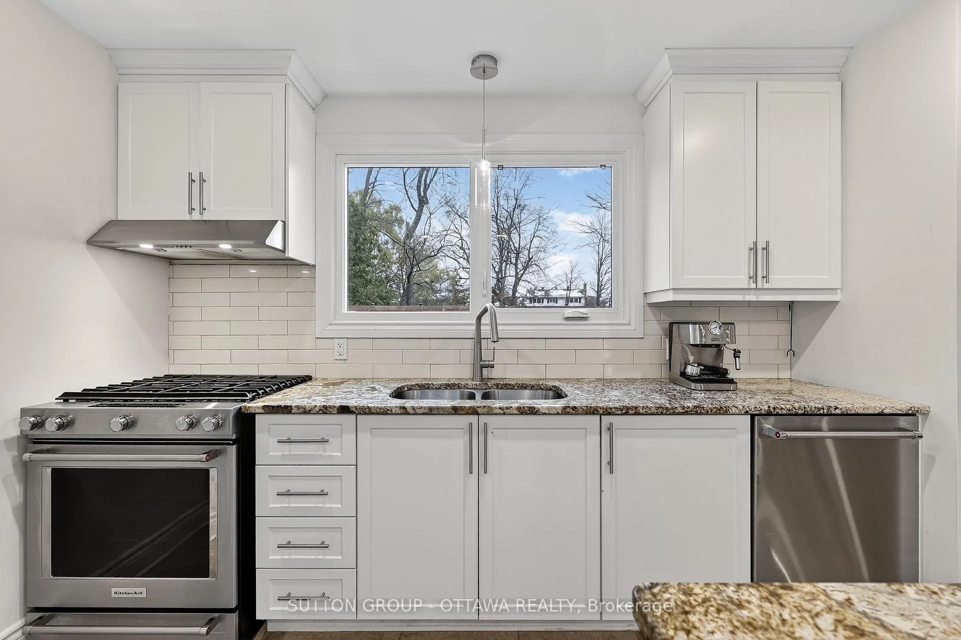 Photo 98 of 25 Southpark Drive, Ottawa, Blackburn Hamlet — HOMEH
