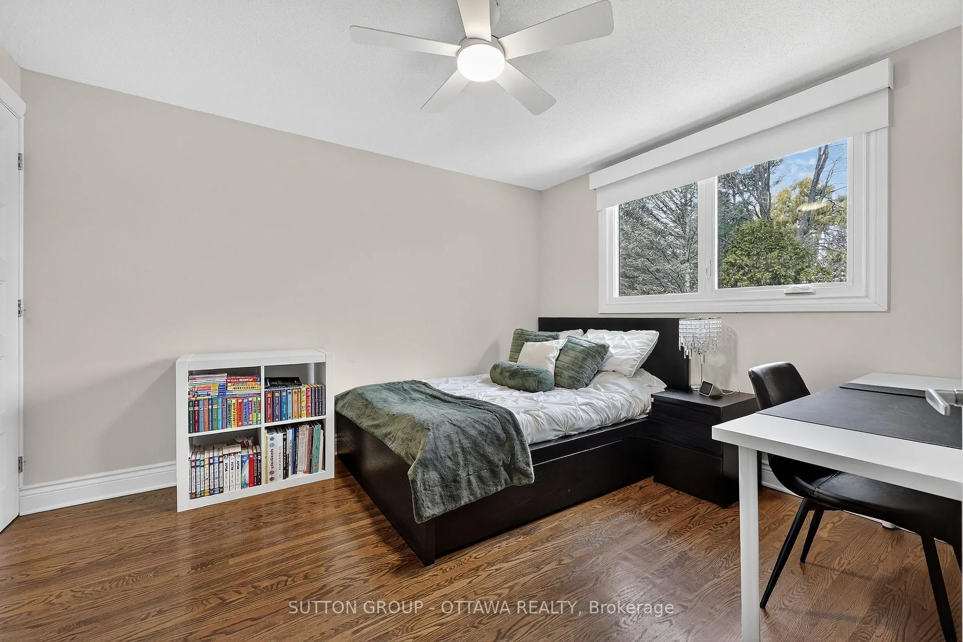 Photo 220 of 25 Southpark Drive, Ottawa, Blackburn Hamlet — HOMEH