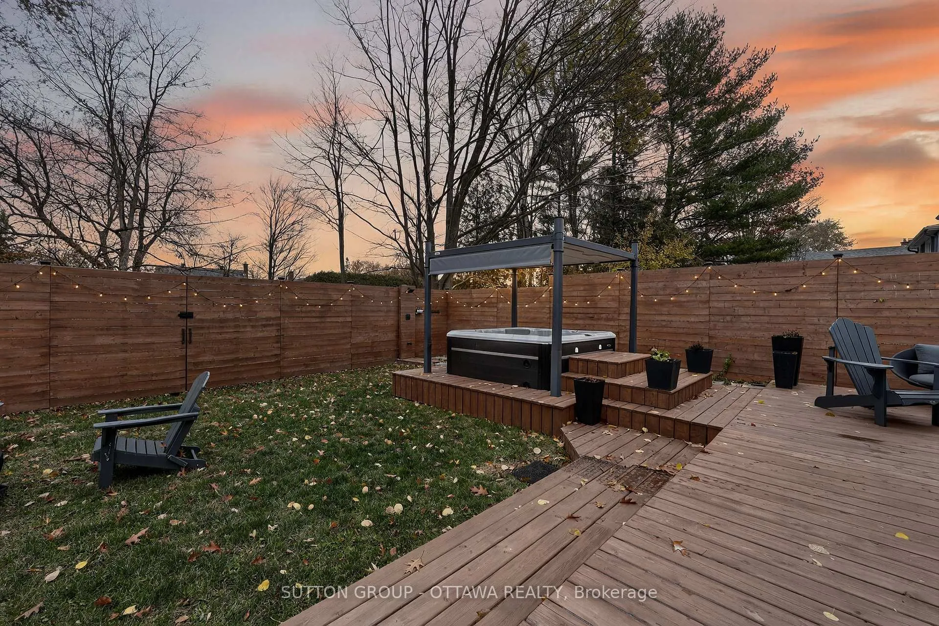 Photo 306 of 25 Southpark Drive, Ottawa, Blackburn Hamlet — HOMEH