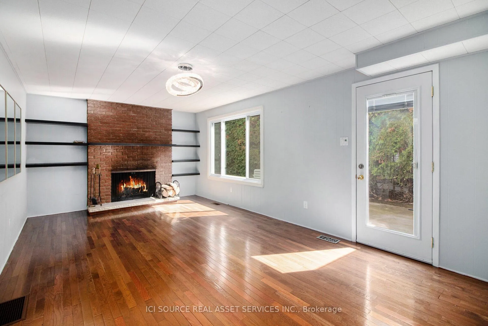 Photo 30 of 31 Wedgewood Crescent, Ottawa, Blackburn Hamlet — HOMEH