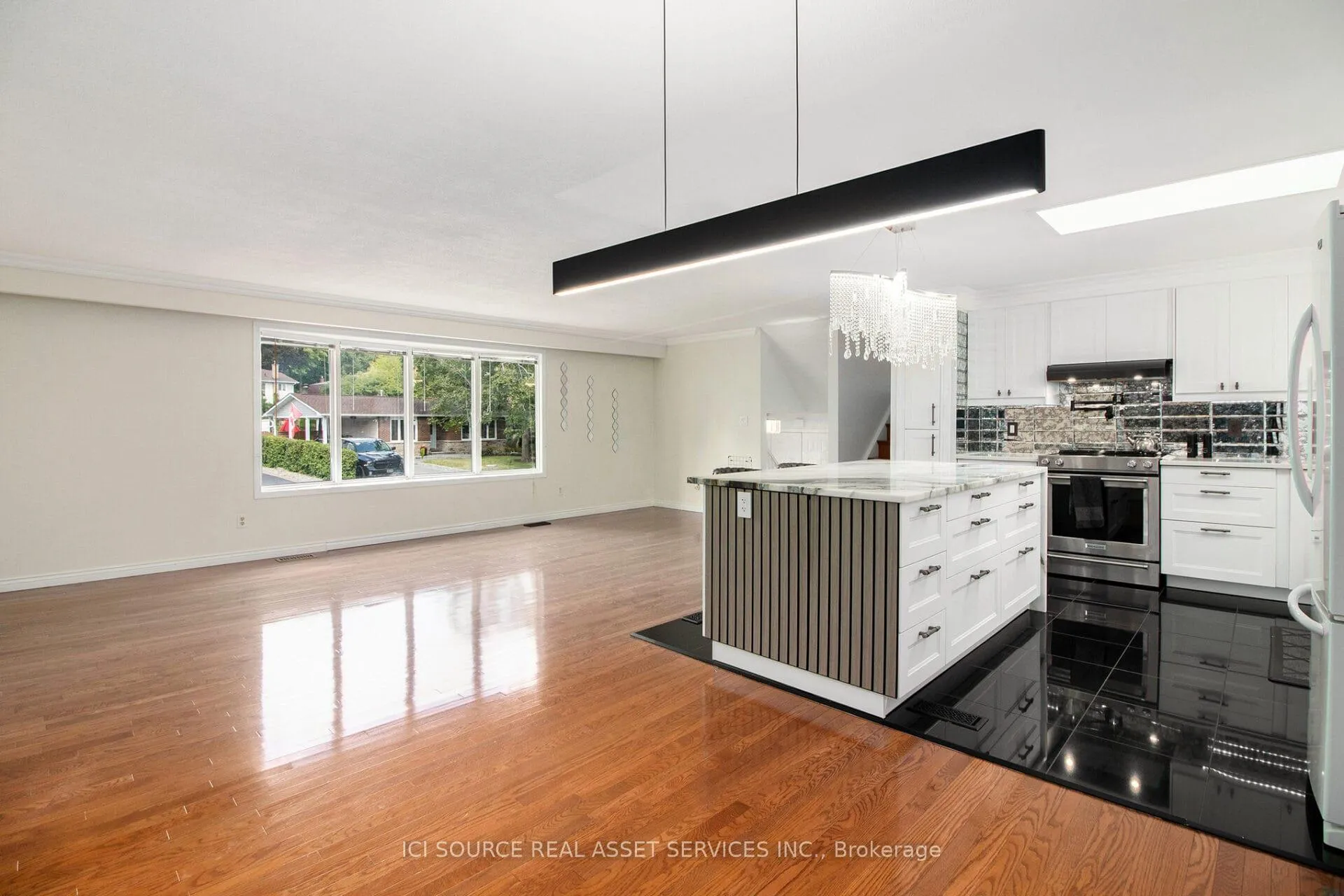 Photo 71 of 31 Wedgewood Crescent, Ottawa, Blackburn Hamlet — HOMEH