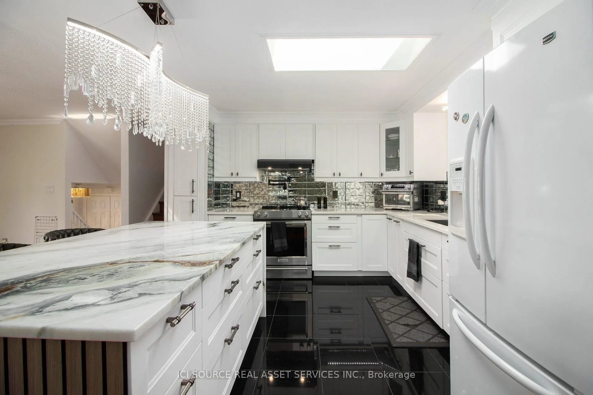 Photo 99 of 31 Wedgewood Crescent, Ottawa, Blackburn Hamlet — HOMEH