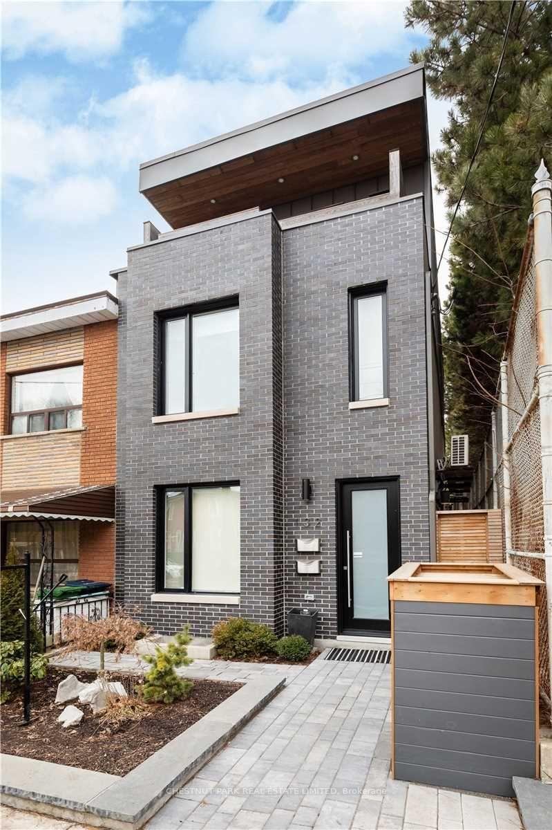 Photo 1 of Unit Upper, 132 Shaw Street, Toronto, Trinity-Bellwoods — HOMEH