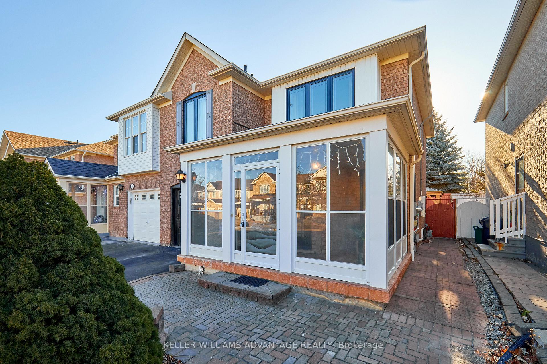 Photo 2 of 18 Hummingbird Drive, Scarborough, Rouge — HOMEH