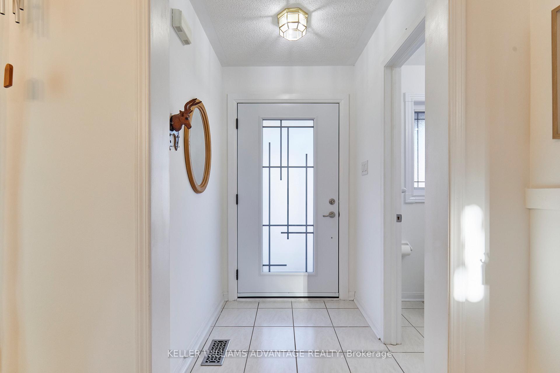 Photo 5 of 18 Hummingbird Drive, Scarborough, Rouge — HOMEH