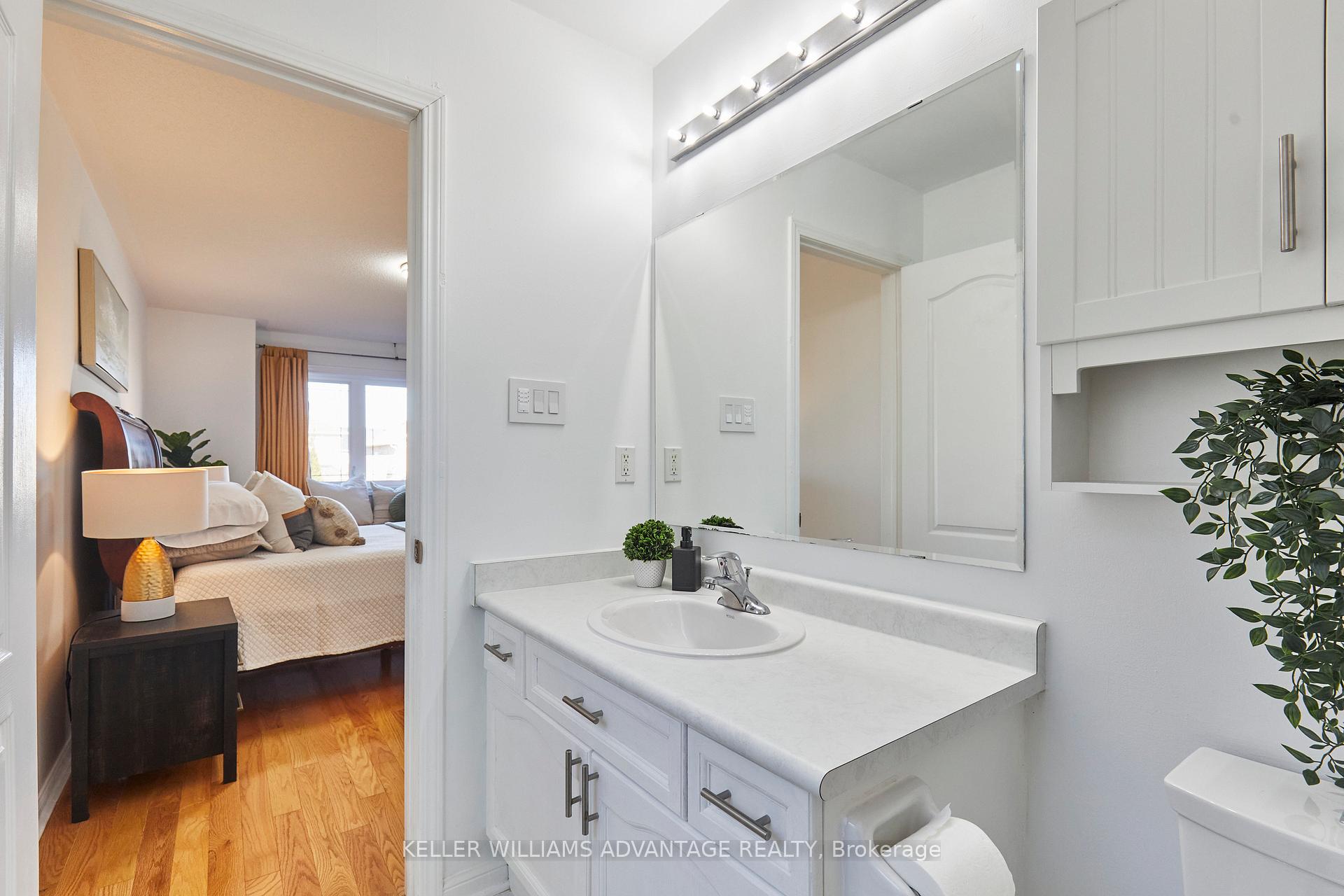 Photo 25 of 18 Hummingbird Drive, Scarborough, Rouge — HOMEH