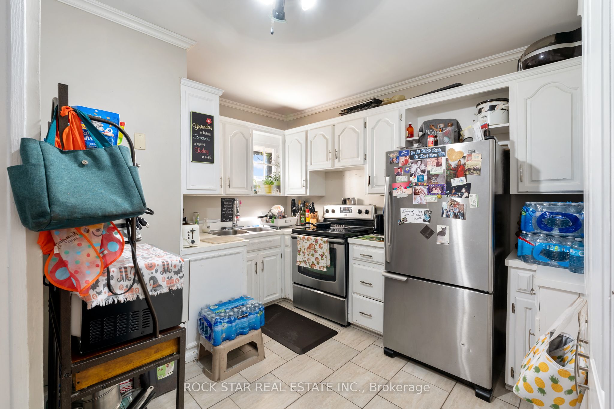 Photo 31 of 2284 Fraser Avenue, Windsor — HOMEH