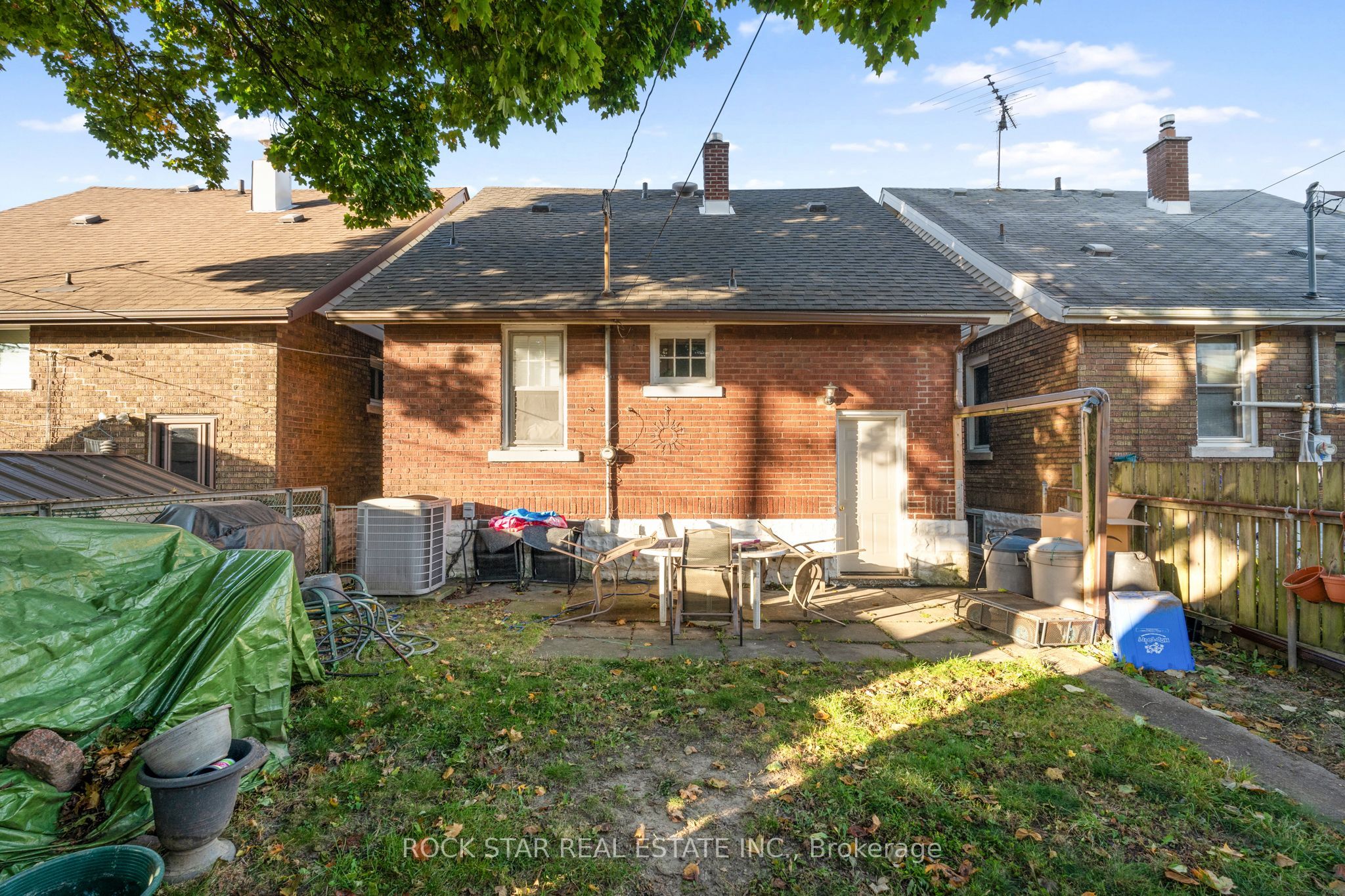 Photo 42 of 2284 Fraser Avenue, Windsor — HOMEH