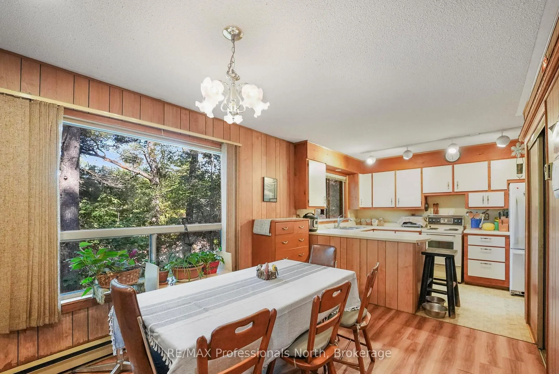 Photo 50 of 1021 Millwoods Road, Algonquin Highlands, Stanhope — HOMEH